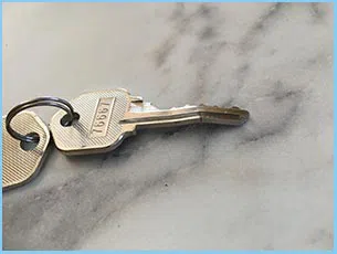Northridge Locksmith Store Northridge, CA 818-531-9698 - 14-broken-key