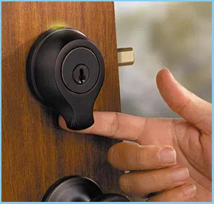 Northridge Locksmith Store Northridge, CA 818-531-9698 - 17-deadbolt